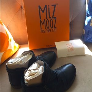 Miz Mooz Women’s Luna Ankle Boots